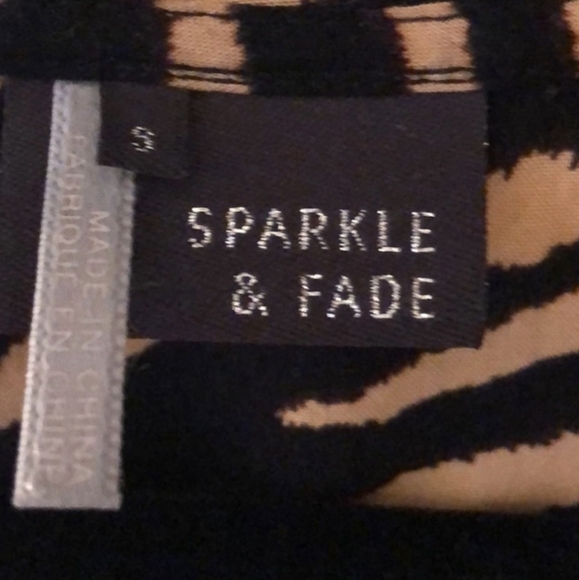 Sparkle & fade flowy top animal print - Picture 5 of 5